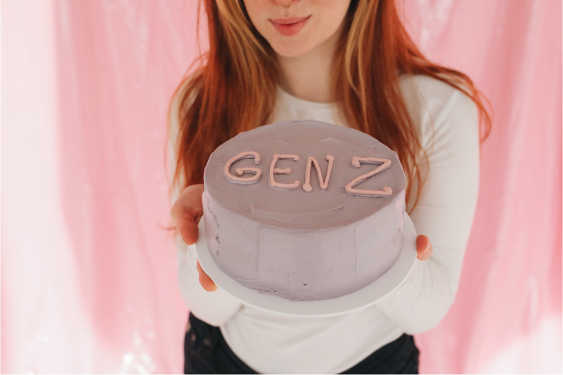 How to Use the Y2K Aesthetic to Appeal to Generation Z